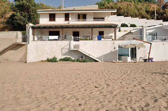 beach apartment Sicily